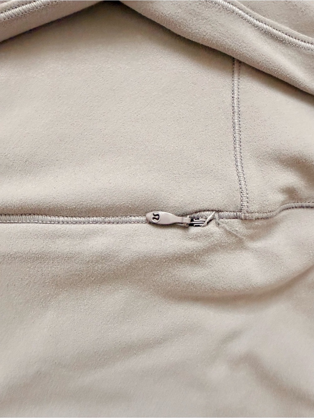 Lululemon Jacket - Picture 5 of 7